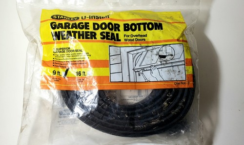 Bottom weatherstripping seal - bottom,