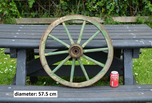 Vintage old wooden cart - , wagon