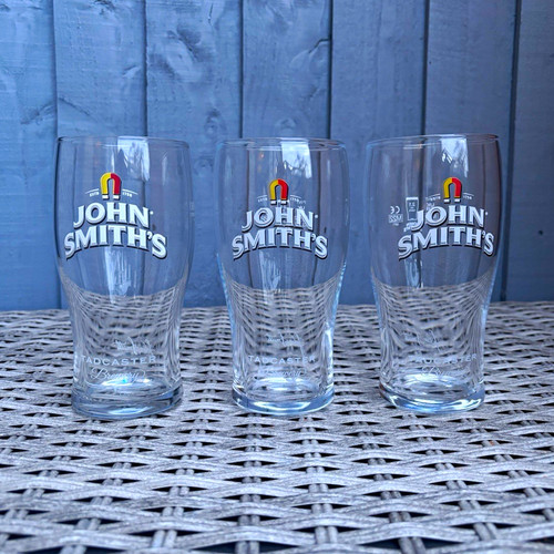 John smith set 3 - smith's, glass