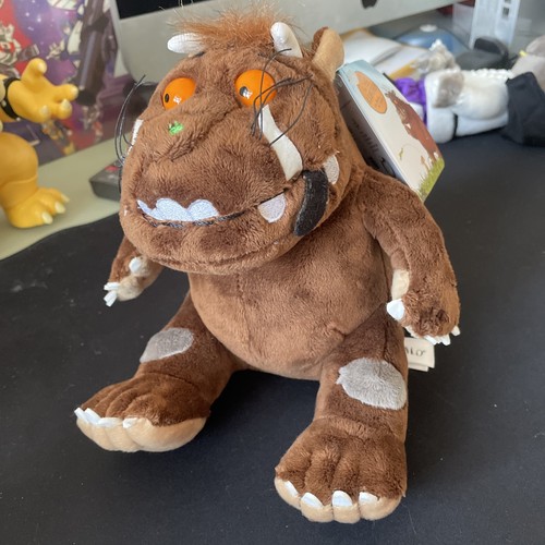 Aurora gruffalo sitting - gruffalo, inch