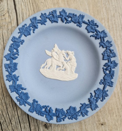 Wedgwood jasper tri - tri, colour