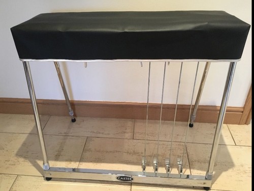 Pedal steel guitar - pedal,