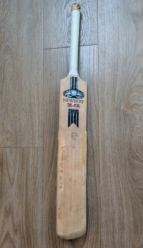 Newbery bomber limited - b.52,