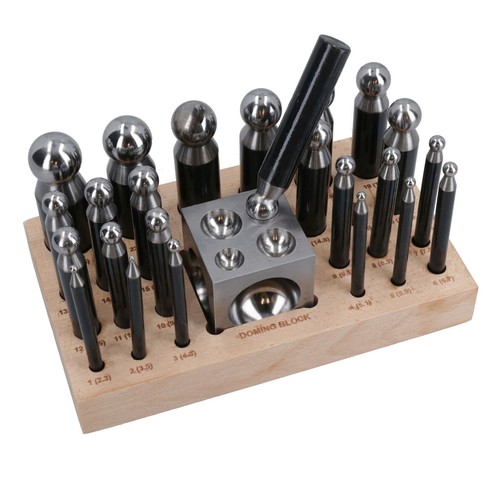 Steel doming block and - doming,