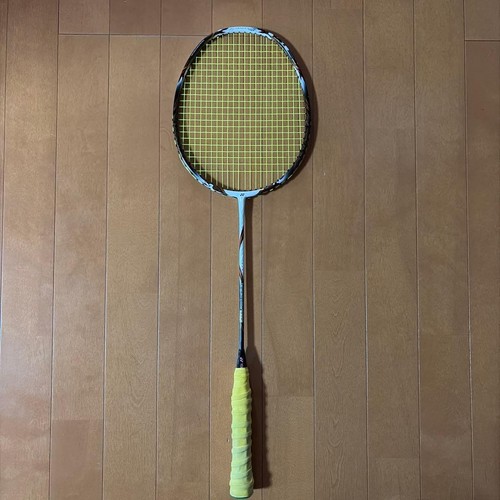 Yonex voltric badminton - 80,