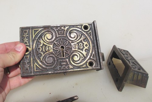 Victorian iron door - victorian, rim