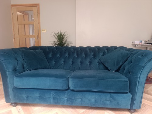 Emerald green chesterfield - green,