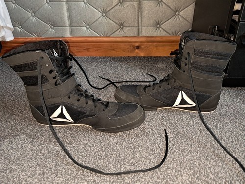 Reebok boxing boots size 10 - boots,