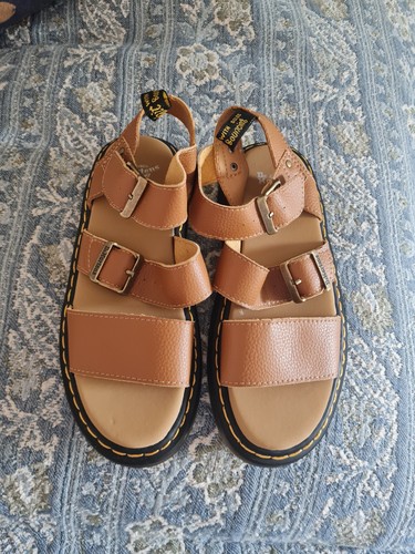 Martens gryphon tan - dr.,