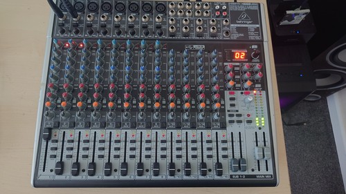 Behringer xenyx x2222usb - xenyx,