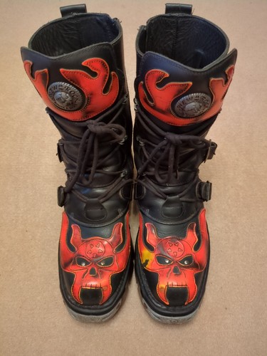New rock 107 - boots, black
