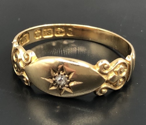 Antique 18ct diamond gypsy