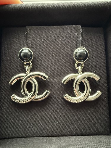 Chanel silver black cc - chanel,