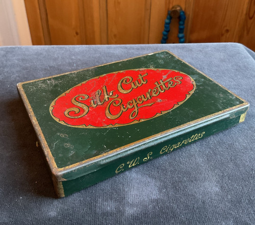Silk cut cigarettes tin - cut,