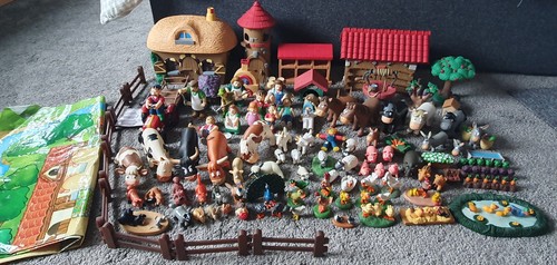 Absolutely massive bundle lot - absolutely, bundle/lot