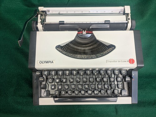 Vintage olympia traveller - olympia,