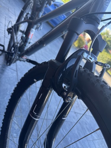 Apollo mountain bike 26in - apollo,
