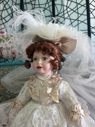 Alberon porcelain doll lady - porcelain, doll.