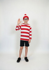 Kids Wheres Wally World Book