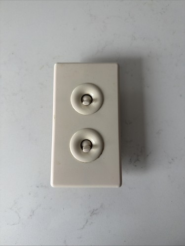 Gec bakelite lightswitch - bakelite,