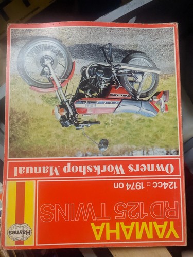 Yamaha rd125 twins 1974 - , on