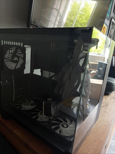 Black case with cooling - black,