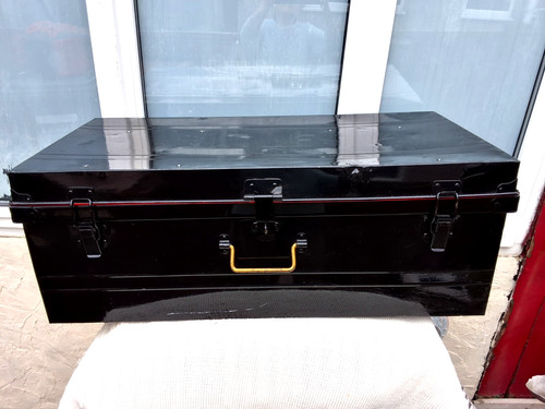 Large vintage black metal - large,