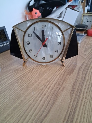 Metamec vintage mantel clock - metamec,