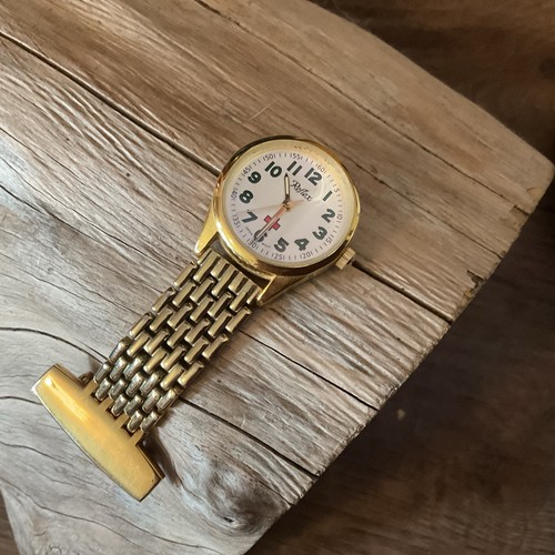 Reflex nurses watch women - reflex,