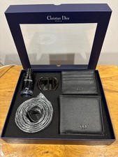 Dior mens gift set. Belt, wallet, card holder & 30ml Sauvage. 