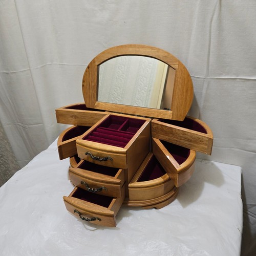 Vintage wooden mele jewellery - mele,