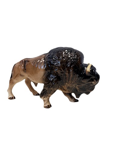 Melba ware bison buffalo bull - ware,