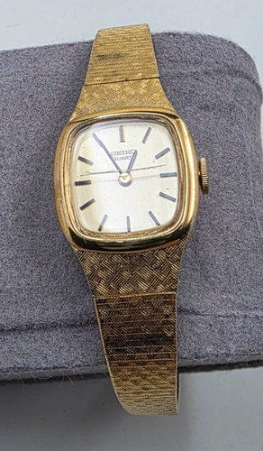 Vintage seiko quartz - vintage,