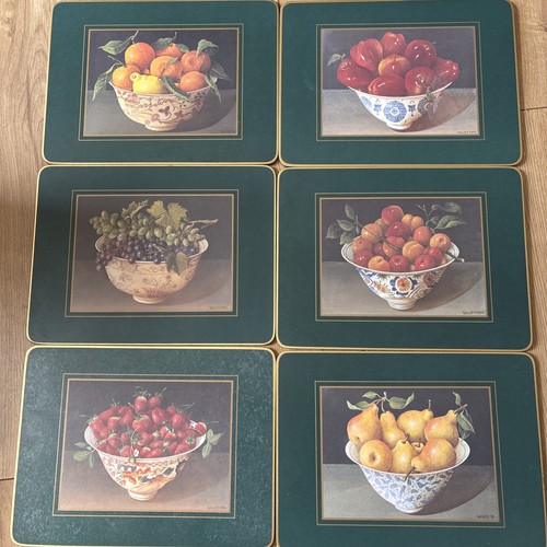 Clover leaf melamine - melamine, in