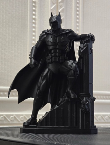 Batman black seated throne - black,