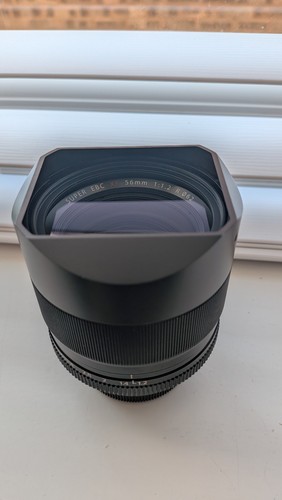 Fujifilm fujinon 56mm 1 2 - fujifilm,