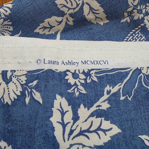Vintage laura ashley summer - laura,