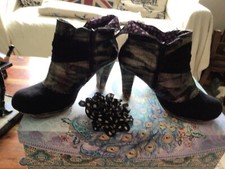 IRREGULAR CHOICE Miaow Boots SIZE 5/38 WITH BOX