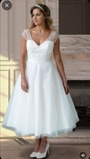BNWT tea length wedding dress with beading detail size 10/12/14