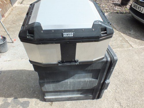 Hepco becker explorer top - &,