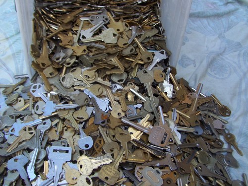 Lot misc cut keys - ,
