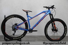 2016 Large Mondraker Vantage