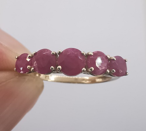 9ct gold ruby - ruby, eternity
