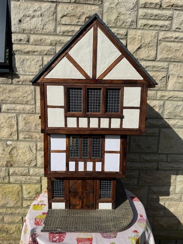Dolls house tudor - tudor, large