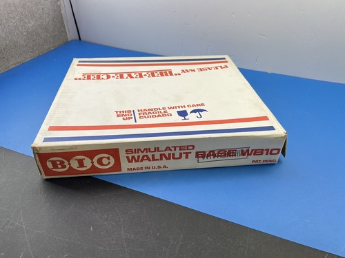 Nos open box bic - bic, turntable