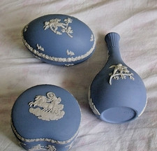3 pieces Wedgwood Jasperware