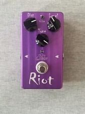 Suhr Riot Distortion Pedal -