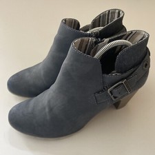 S. Oliver Women Boots