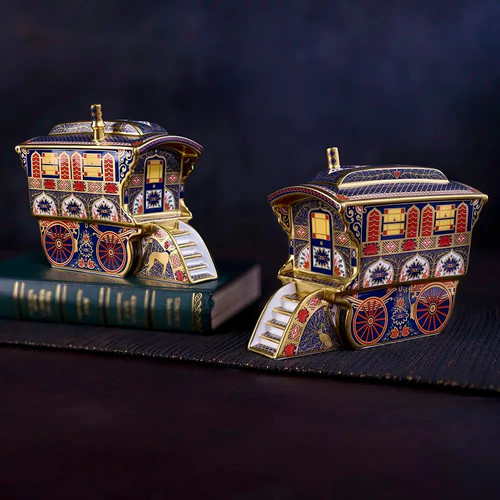 Pair royal crown derby old - pair,