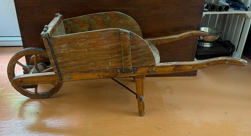 Vintage small handmade wooden - small,